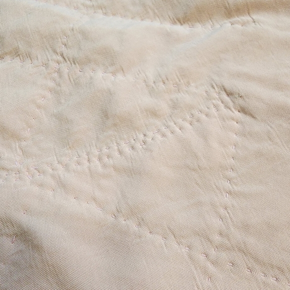 VINTAGE Crochet and Hand Stitched Pink and Cream Small Baby Blanket - Picture 13 of 14